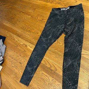 Nike leggings